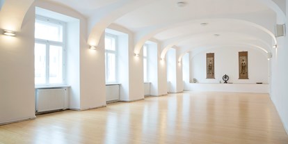 Yogakurs - Wien-Stadt Donaustadt - Perform Raum 2 (Sol) - PERFORM