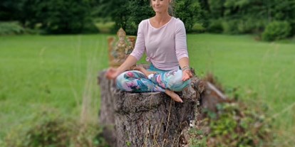 Yogakurs - Yoga Elemente: Asanas - Stille in der Natur finden  - Yoga in der Natur , Outdoor Yoga