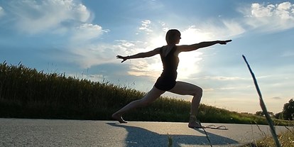 Yogakurs - Ausstattung: Umkleide - Ahrensburg - Hatha Yoga und Yin Yoga 