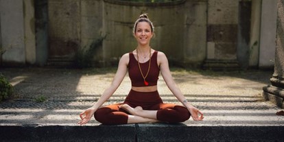 Yogakurs - Kurssprache: Deutsch - Berlin-Stadt Adlershof - Farina Yoga - Yin Yoga · Yoga Nidra · Yin Yang Yoga 