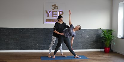 Yogakurs - Art der Yogakurse: Probestunde möglich - Personal Yoga in der YEP Lounge in Bremen Horn
Yoga in Bremen
 - YEP Lounge