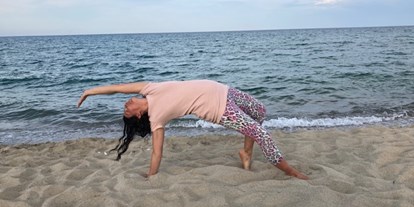 Yogakurs - Kurse für bestimmte Zielgruppen: Feminine-Yoga - Dakini Yoga Zuhal Tepass 