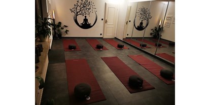 Yogakurs - Kurse für bestimmte Zielgruppen: Kurse für Dickere Menschen - Sanfte Einführung in Yoga