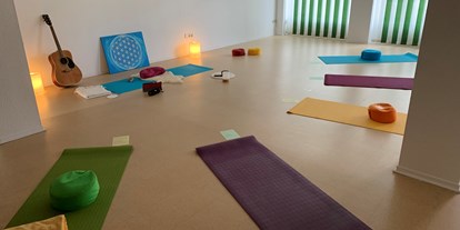 Yogakurs - Kurssprache: Weitere - Köln, Bonn, Eifel ... - Dormagen: Kundalini Yoga und Entspannung 