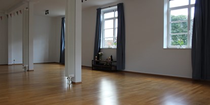 Yogakurs - vorhandenes Yogazubehör: Sitz- / Meditationskissen - Weserbergland, Harz ... - yoko - yoga kollektiv hannover