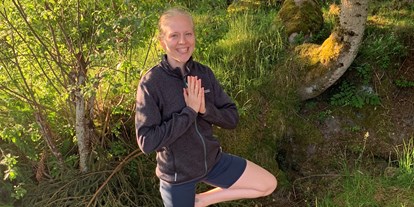 Yogakurs - Erreichbarkeit: gut mit dem Auto - Astert - Leona Roes Yoga & Kakao