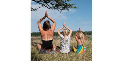 Yogakurs - Zertifizierung: 200 UE Yoga Alliance (AYA)  - Leipzig - Kiwayo - Yoga für Kinder und Erwachsene