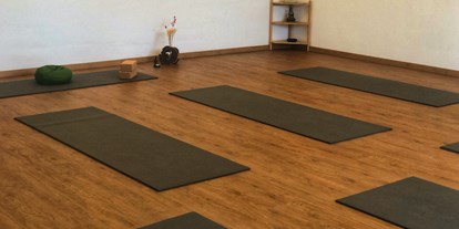Yogakurs - vorhandenes Yogazubehör: Sitz- / Meditationskissen - Umpferstedt - yoga momente / Annekatrin Borst