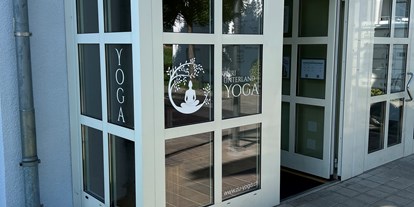 Yogakurs - vorhandenes Yogazubehör: Yogamatten - Kloten - Züri Unterland Yoga und Qi Gong