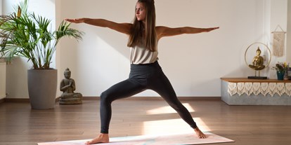 Yogakurs - spezielle Yogaangebote: Satsang - Bayern - NaLoHa Yoga & ätherische Öle Deggendorf