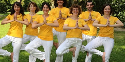 Yogakurs - Achern - 7 YogalehrerInnen von Ortenau Yoga, die sich auf dich freuen. - Ortenau Yoga