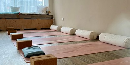 Yogakurs - Essen Stadtbezirke III - Das kleine Om - Yoga- und Familienstudio