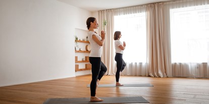 Yogakurs - Erfahrung im Unterrichten: > 5000 Yoga-Kurse - Yoga Studio Wolke34