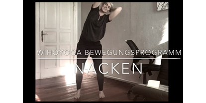 Yogakurs - vorhandenes Yogazubehör: Stühle - Berlin-Stadt Friedrichshain - Video Bewegungsprogramm 5x 10 Min. Schreibtischpausen - Wiebke Holler