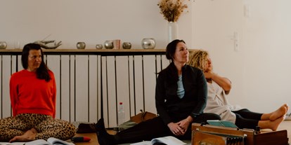 Yogakurs - Ausbildungssprache: Deutsch - Inner Flow Yogalehrer Ausbildung Wolke34