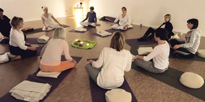 Yogakurs - Weitere Angebote: Workshops - Schwebheim - Susanne Fell