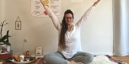 Yogakurs - spezielle Yogaangebote: Mantrasingen (Kirtan) - Ra Ma YOGA Eva-Maria Bauhaus