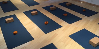 Yogakurs - Kurssprache: Deutsch - Basel-Stadt - Rafael Serrano