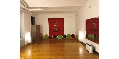 Yogakurs - Kurssprache: Deutsch - Wien-Stadt Donaustadt - Yogastudio - Gesund Bewegt 