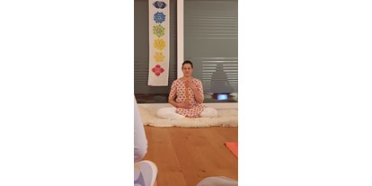 Yoga course - Erreichbarkeit: gut mit dem Bus - Yoga bei und nach Krebs - Schnupper-Workshop Böblingen Mai 2024