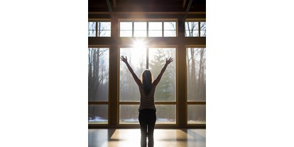 Yogakurs - geeignet für: Fortgeschrittene Yogis - Deutschland - Yoga bei und nach Krebs - Schnupper-Workshop Böblingen Mai 2024