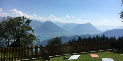 Yogakurs - Zertifizierung: 800 UE Yogalehrer BDY - Schwarzwald - Yogawochen-/ Wochenendseminare in der Schweiz und im Schwarzwald - YogaRaum Müllheim