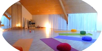 Yogakurs - Ausstattung: WC - Solothurn - YOGA - Atelier Schöpferisch - Yoga SatNam