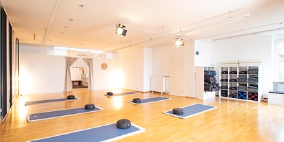 Yogakurs - vorhandenes Yogazubehör: Sitz- / Meditationskissen - Hessen Nord - Yogananta Studio Friedrichsdorf