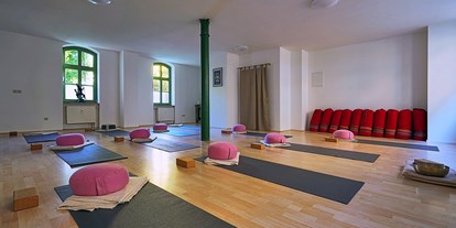 Yogakurs - Ambiente: Kleine Räumlichkeiten - Leipzig - Kathi Wildgrube