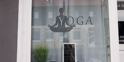 Yogakurs - Kurssprache: Deutsch - Wörth am Main - Komm vorbei und sei dabei! - Daniela Wallinda