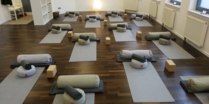 Yogakurs - Nidderau - Yogastudio in der Industriestraße 10 - Wendy Müller