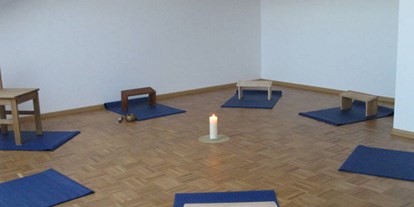 Yogakurs - Kurse für bestimmte Zielgruppen: Kurse nur für Männer - Ettenheim - Kursraum - hier zur Meditation - Joachim Räuber