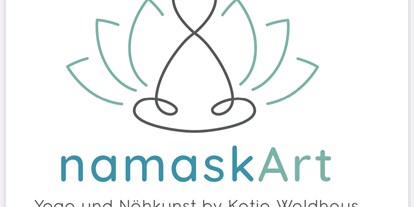 Yogakurs - vorhandenes Yogazubehör: Yogablöcke - Weiterstadt - Katja Waldhaus