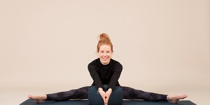 Yogakurs - Kurssprache: Deutsch - Potsdam Potsdam Innenstadt - Friederike Carlin