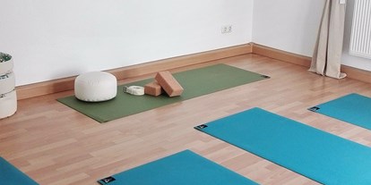 Yogakurs - Kurssprache: Deutsch - Niedernhausen - Yoga-Raum - einfach Yoga
