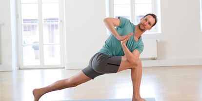 Yogakurs - Yogastil: Yin Yoga - Fürth (Fürth) - Timo Brückner