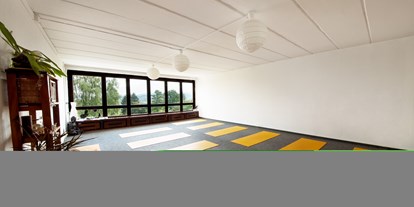 Yogakurs - Ausstattung: Yogashop - Sachsen - Yogaraum - Yoga.Raum Auerbach Anke Löser