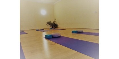 Yogakurs - Kurse für bestimmte Zielgruppen: Rückbildungskurse (Postnatal) - Berlin-Stadt Weissensee - Runa  Bulla