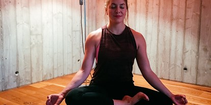 Yogakurs - Kurse mit Förderung durch Krankenkassen - Hamburg - Josefine Ross