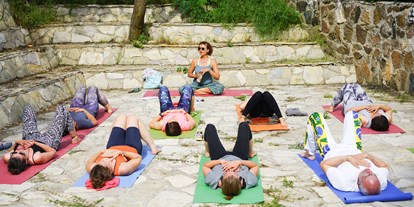 Yogakurs - Kurse für bestimmte Zielgruppen: Kurse nur für Frauen - Berlin-Stadt Pankow - Yogagaya