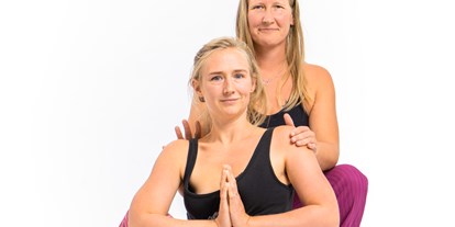 Yogakurs - Kurse für bestimmte Zielgruppen: Kurse für Senioren - Hessen Süd - Amara Yoga