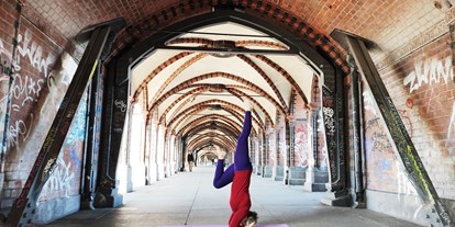 Yogakurs - spezielle Yogaangebote: Yogatherapie - Berlin-Stadt Tiergarten - Brigitte Zehethofer