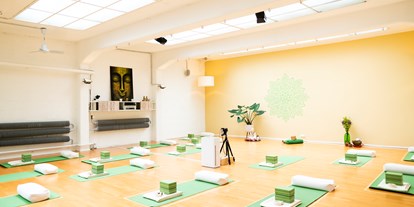 Yogakurs - Erreichbarkeit: sehr gute Anbindung - Ruhrgebiet - Rundum Yoga