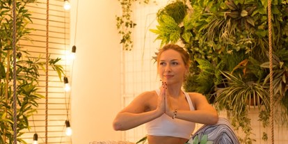 Yogakurs - Kurssprache: Deutsch - Emden (Emden, Stadt) - Evgeniia (Eva) Surkova