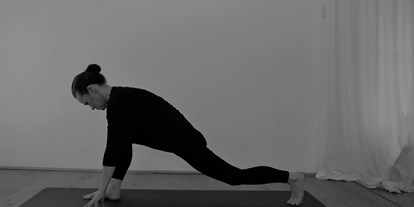 Yogakurs - Erreichbarkeit: gut mit dem Auto - Bielefeld - Hatha Yoga Flow
 - Yoga Nidra