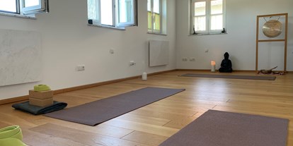 Yogakurs - Erfahrung im Unterrichten: > 250 Yoga-Kurse - Bayern - Yoga für Körper und Geist