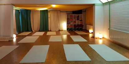 Yogakurs - Ambiente: Gemütlich - Köln - Der Yogaraum.  - Om my Yoga
