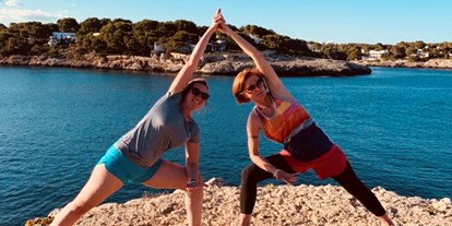 Yogakurs - vorhandenes Yogazubehör: Meditationshocker - Yoga Workshop Mallorca Mai 2019 - LebensManufaktur & YogaRaum