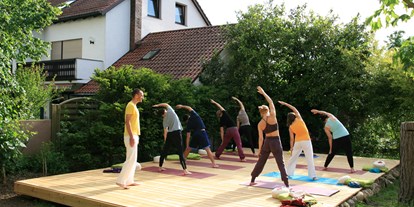 Yogakurs - geeignet für: Schwangere - Regensburg - Ekamati Yogazentrum