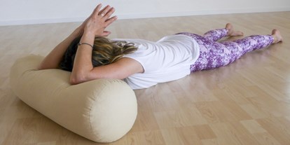 Yogakurs - geeignet für: Ältere Menschen - Saarland - BeHappYoga